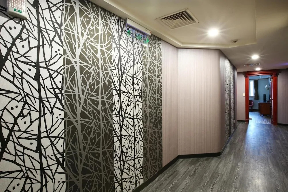 Hua Du Hotel