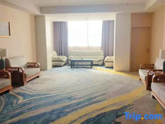 Vienna Hotel (Anqing Huaining Duxiu)