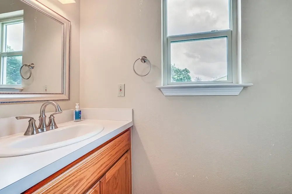 Canal-front Granbury Home w/ Dock - Dogs Welcome!