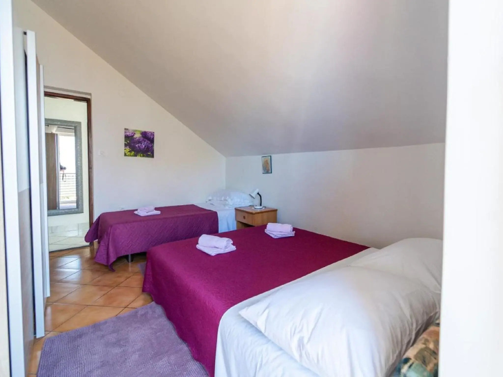 Comfortable Apartment With Balcony In A Quiet Area 60 Meters From The Beach