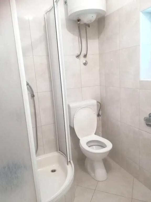 Apartment With 2 Bedrooms in Baška Voda, With Enclosed Garden and Wifi