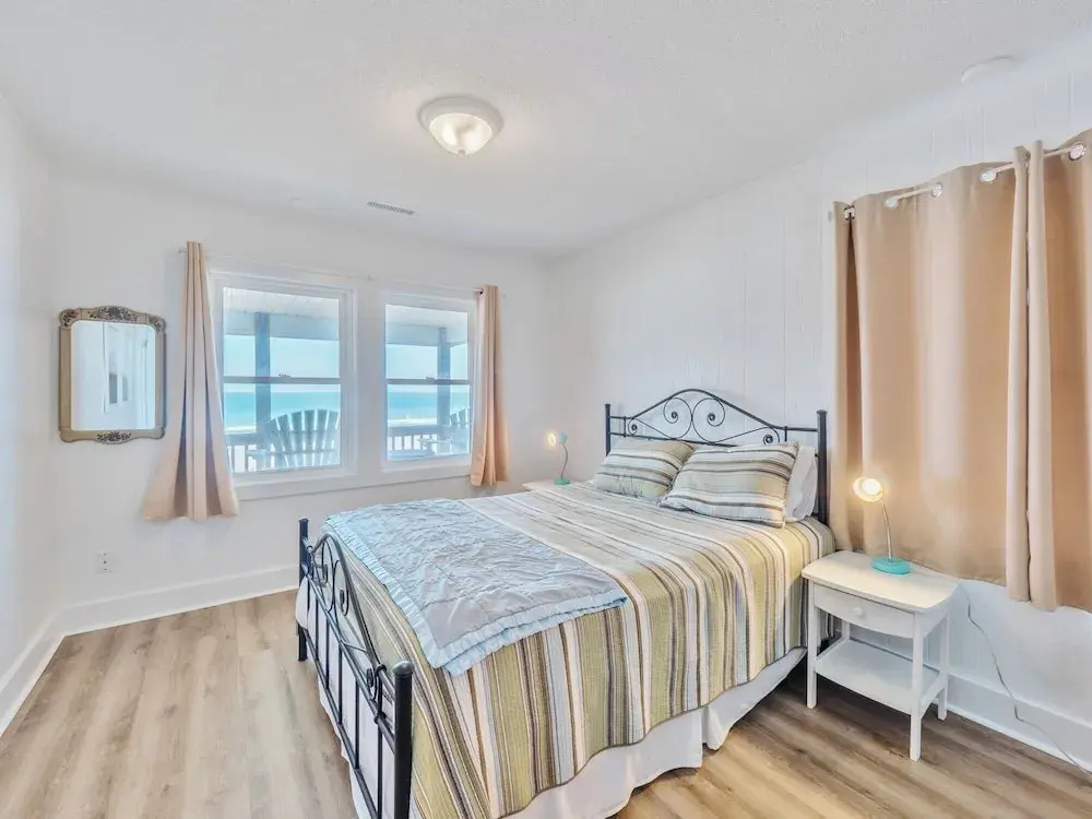 Walking on Sunshine by Topsail Realty