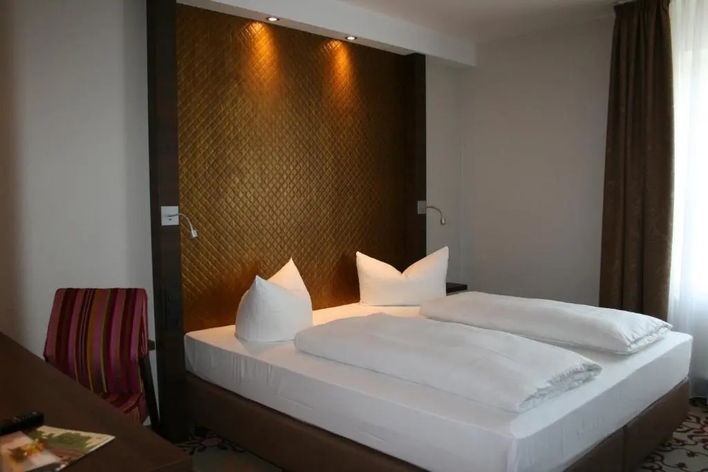 HOTEL PARQÉO im A66