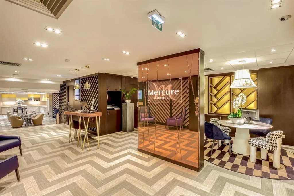 Mercure Paris Arc de Triomphe Etoile