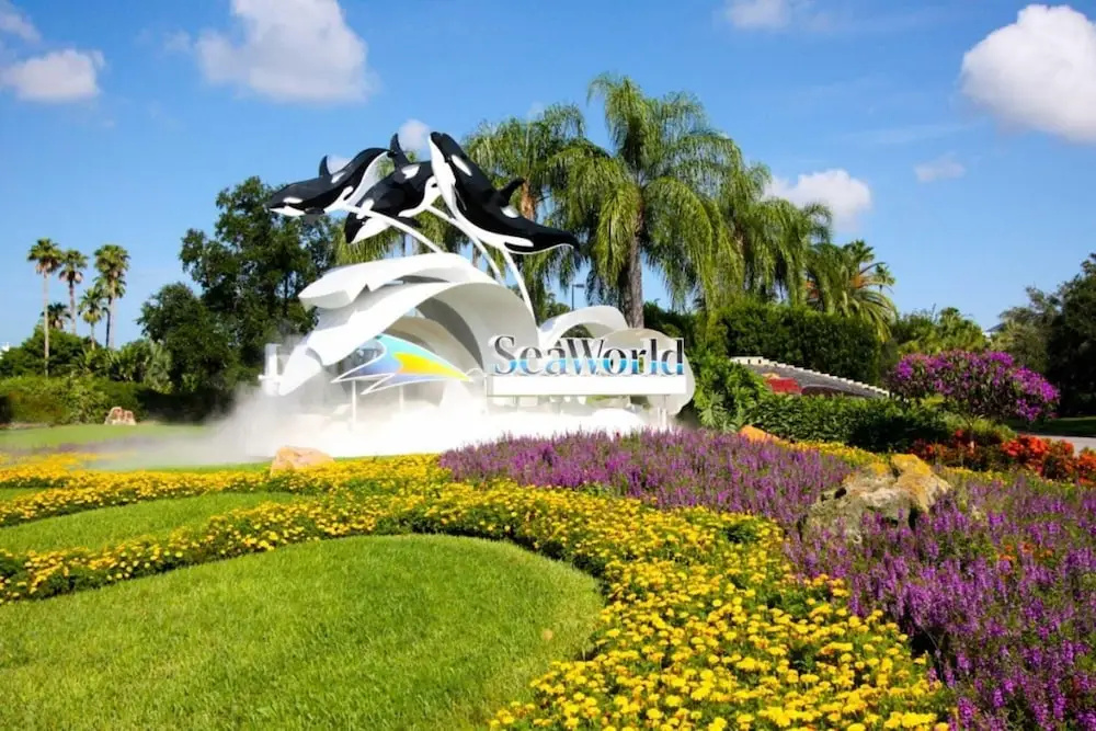 3085 Paradise Palms