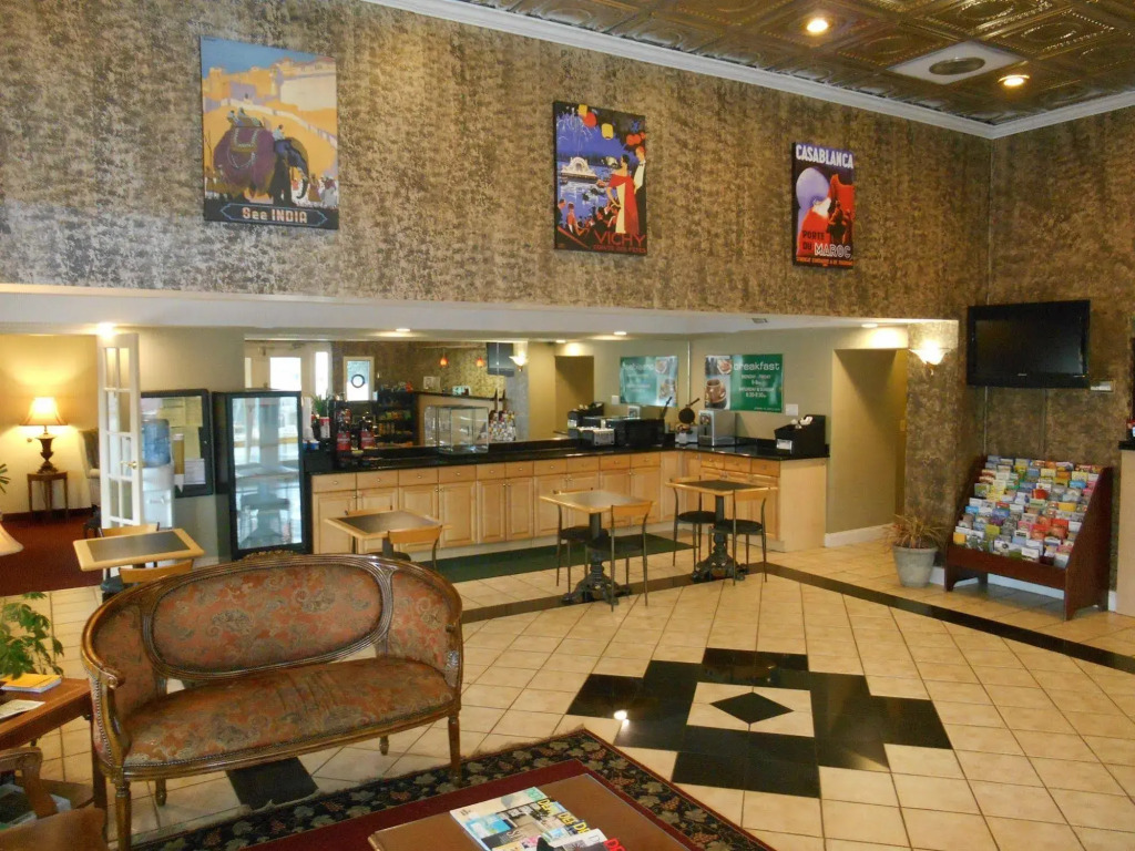 The Guest Lodge Gainesville