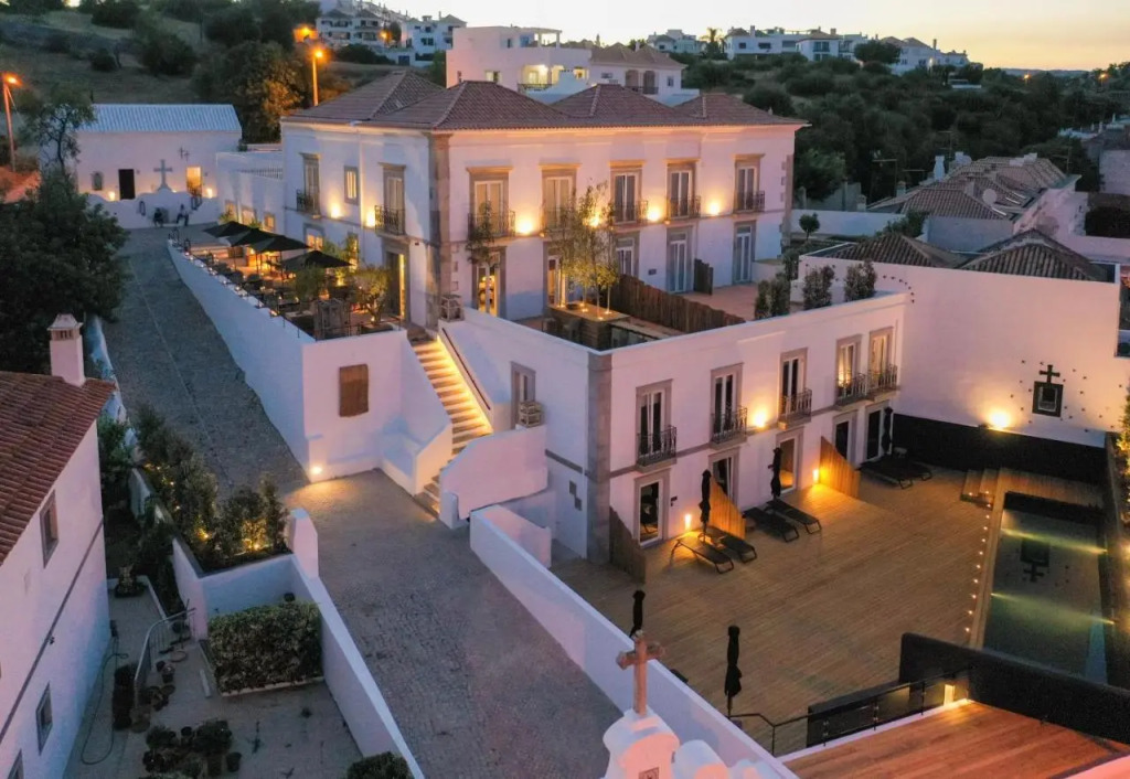Colégio Charm House