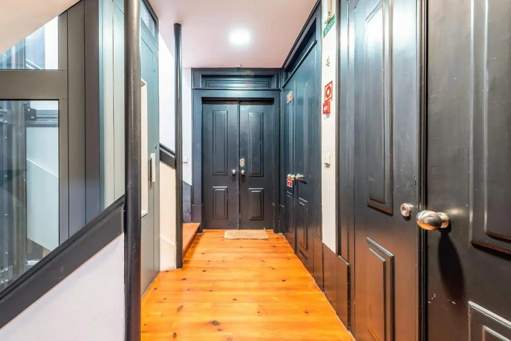 Modern 2Br Baixa Apt For Up To 5 Guests!