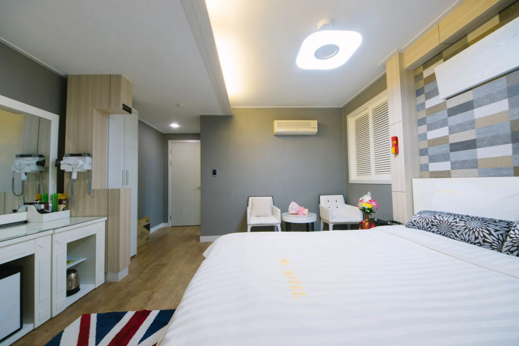 Rexhotel