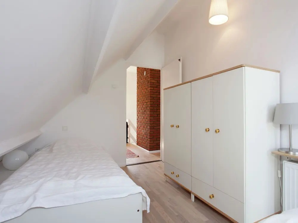 Spacious Holiday Home in South Holland by the Forest