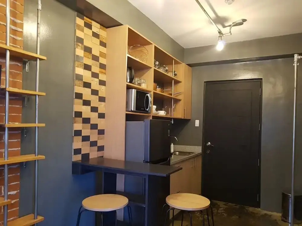 Studio 610