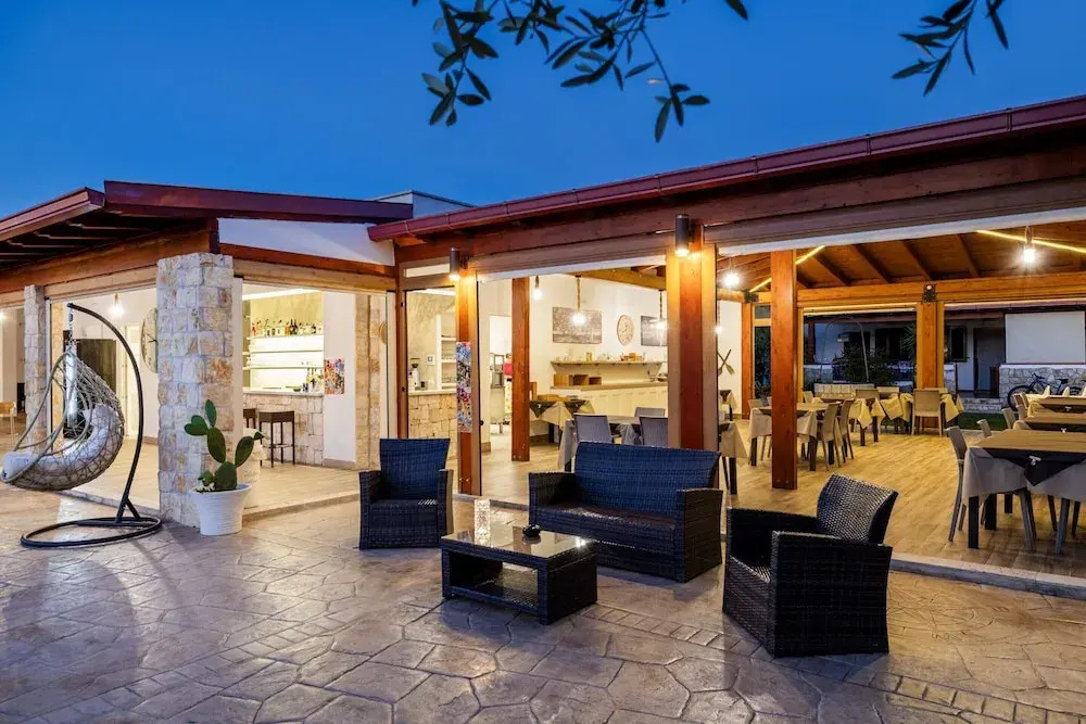 Apartment in Vieste With Garden