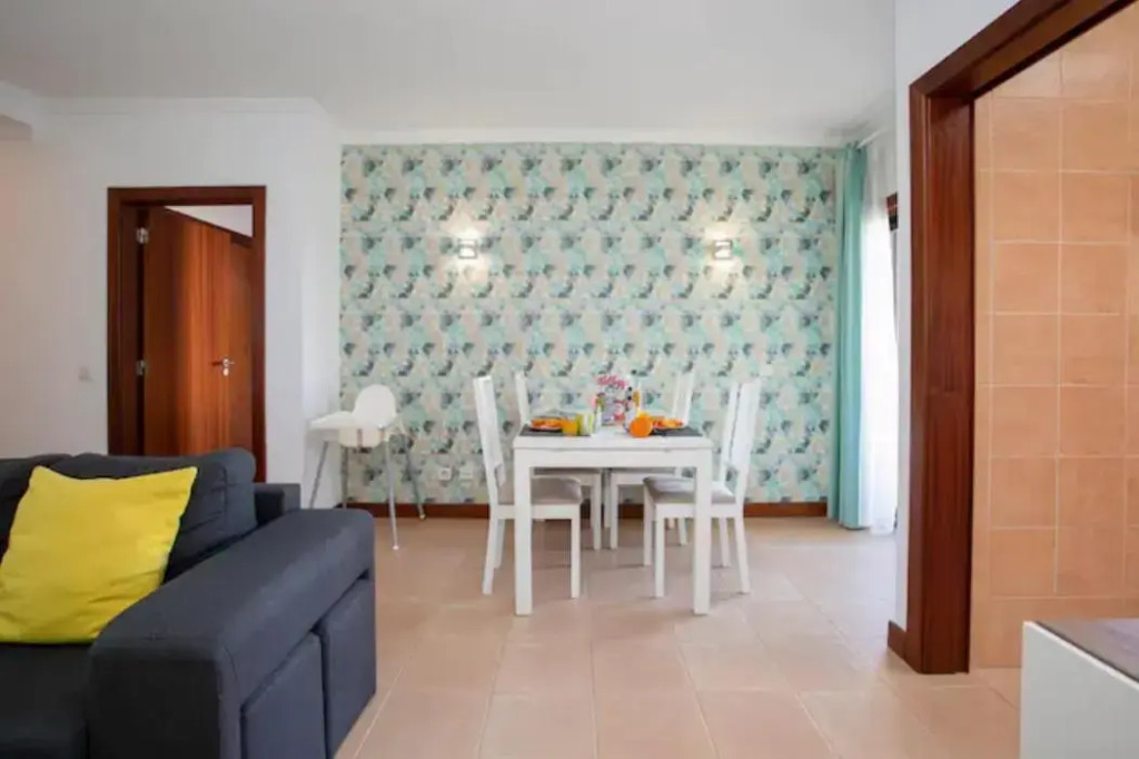 The Modern Apartment