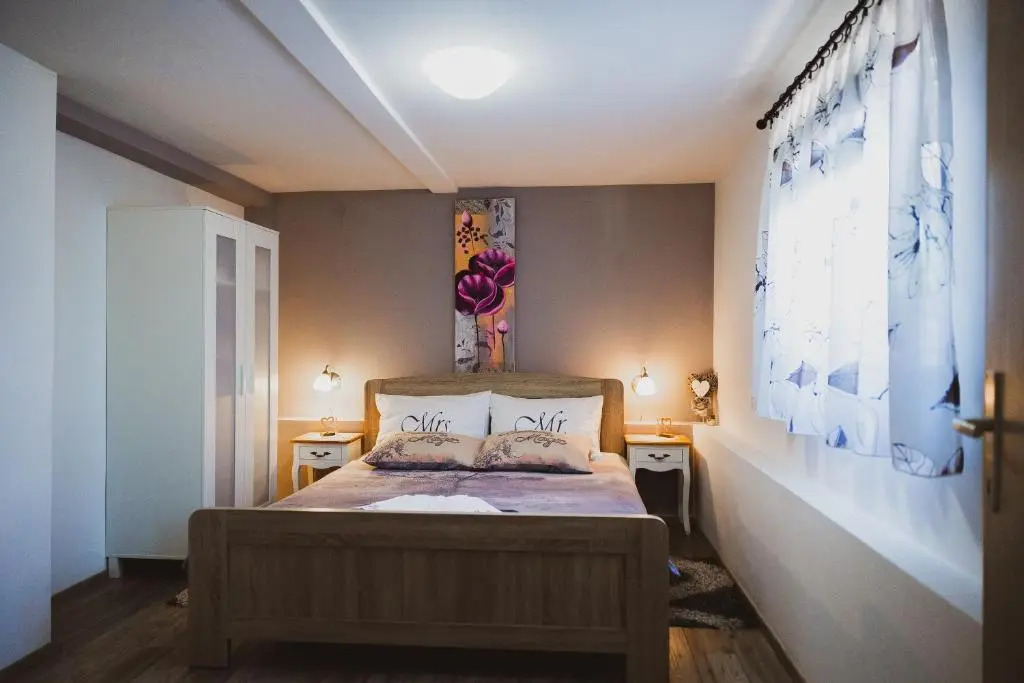 Soba i Apartman Đula