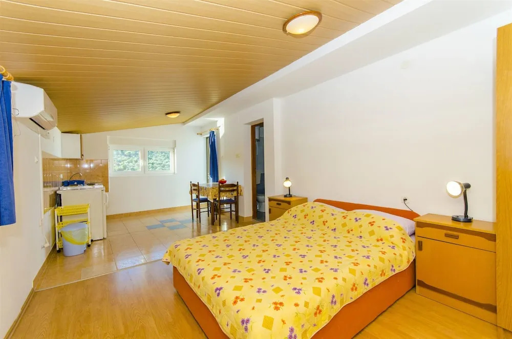 Apartments Nada