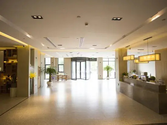 Kaiyuan Life Hotel at Central Lake of Qiandao Lake