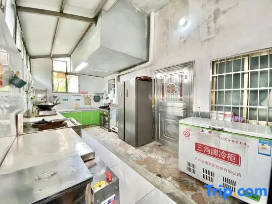 Beihai Bailin Homestay (Yintan Branch)