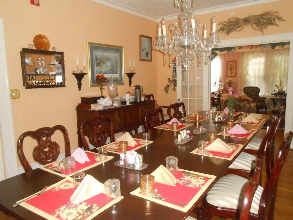 Magnolia Inn B&B