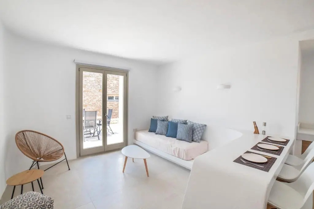 Campo Suites and Apartments