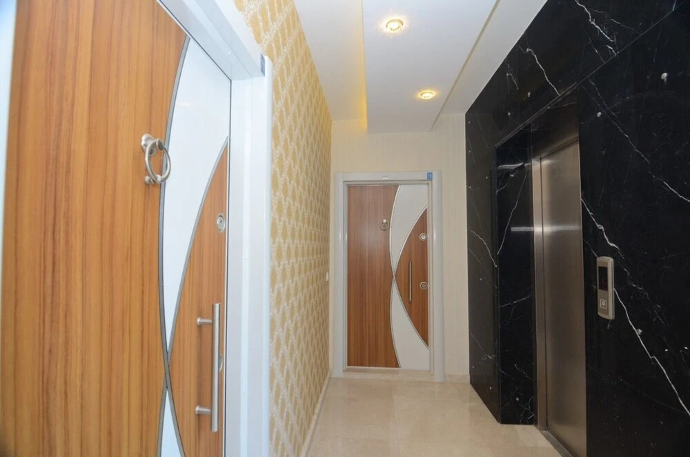 Luxury 2 Bedroom Flat 200 Meters to the sea