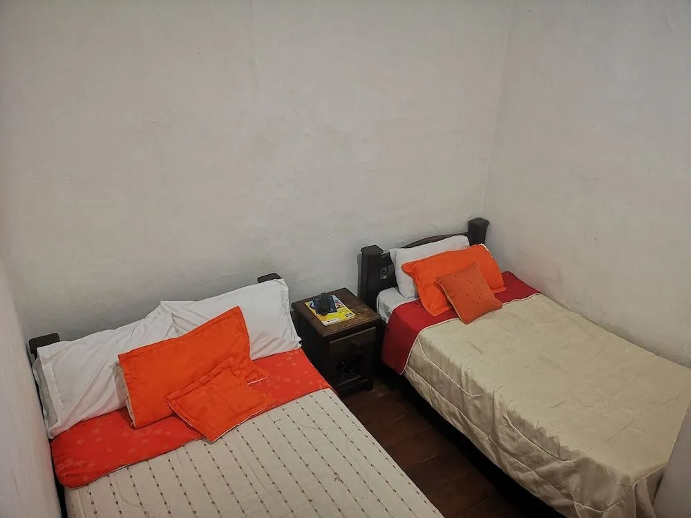 Hotel Geranios