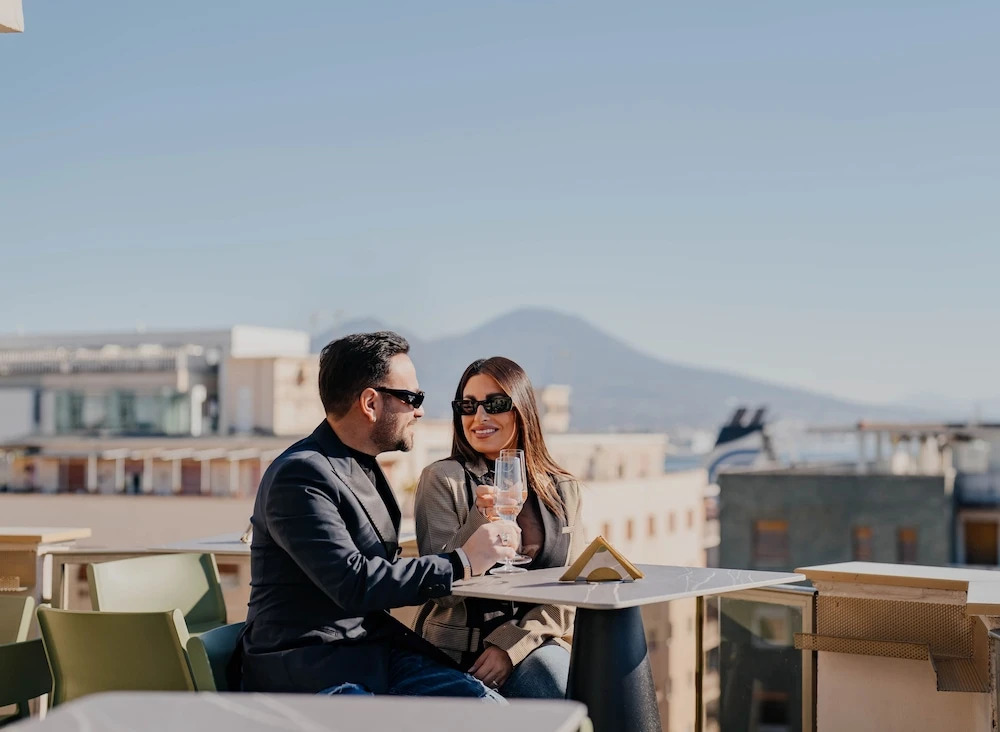 POETICA BOUTIQUE SKY HOTEL