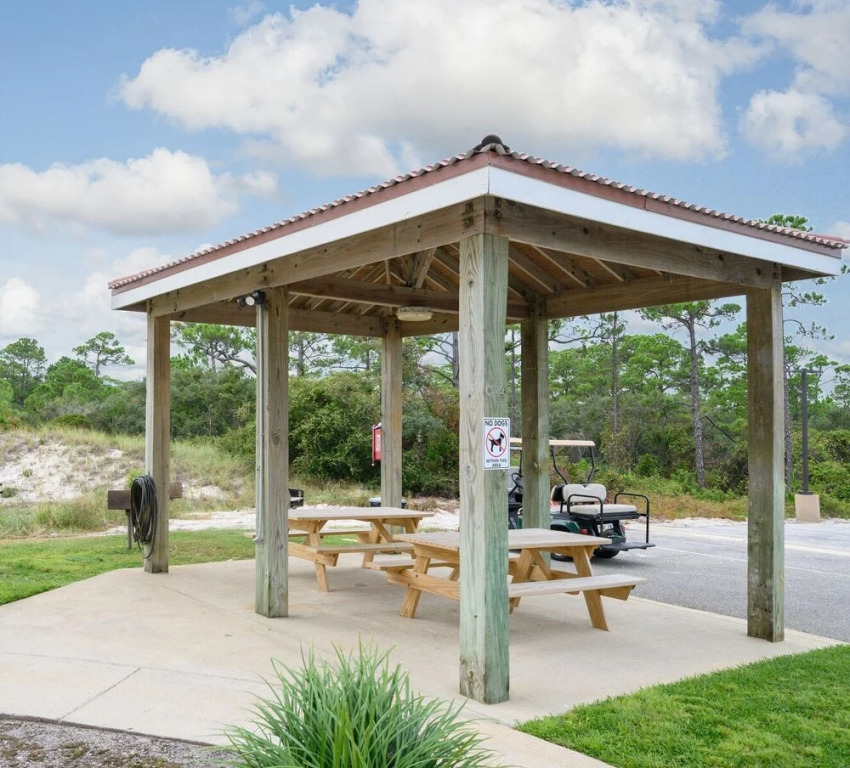 The Dunes 704