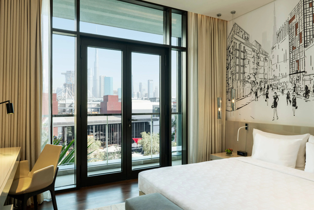 La Ville Hotel & Suites CITY WALK Dubai, Autograph Collection