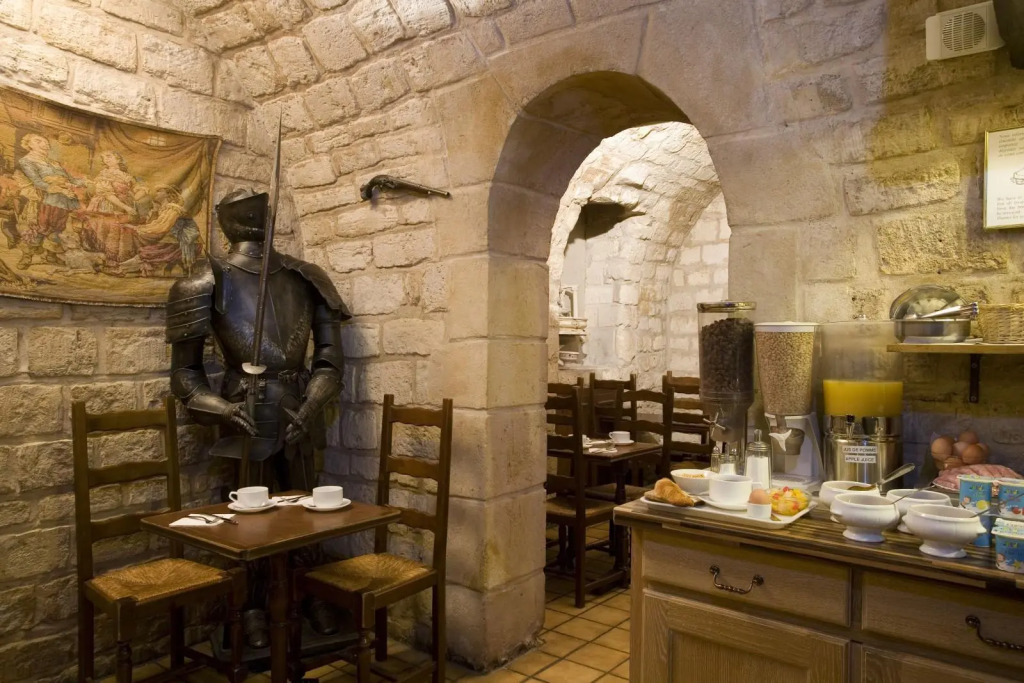 Hotel Richmond Gare du Nord