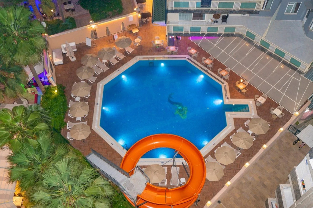 Carmen Suite Hotel