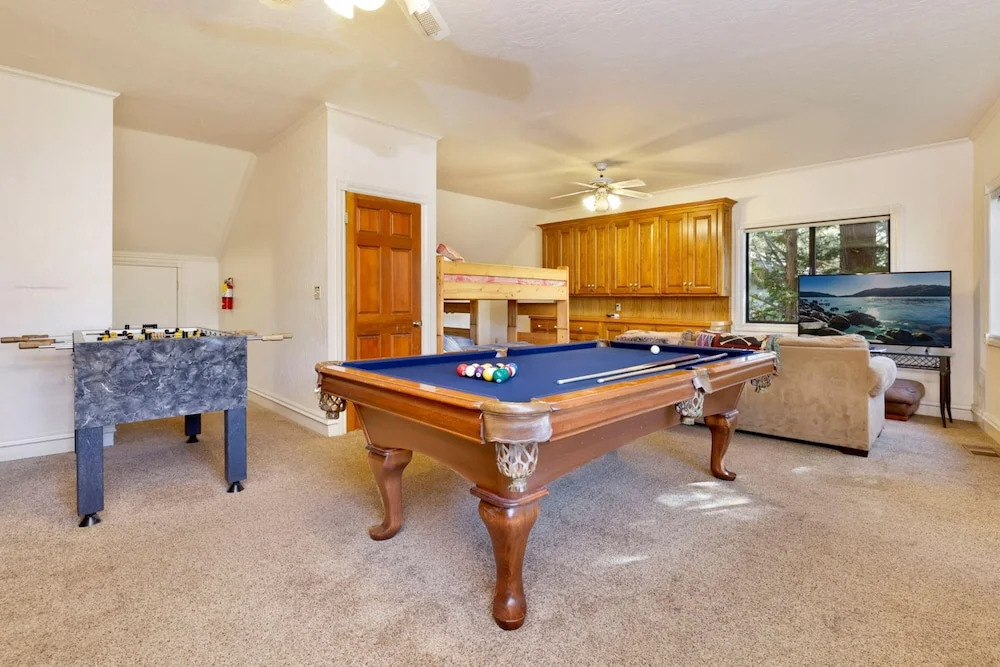 Bearfoot Lodge #2030 by Big Bear Vacations