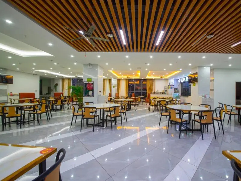 GreenTree Inn Qionghai Boao Railway Station Business Hotel
