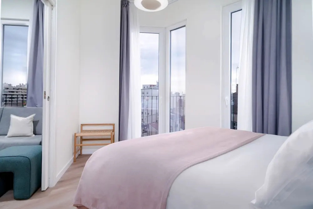 Limehome Valencia Carrer de Sant Jacint