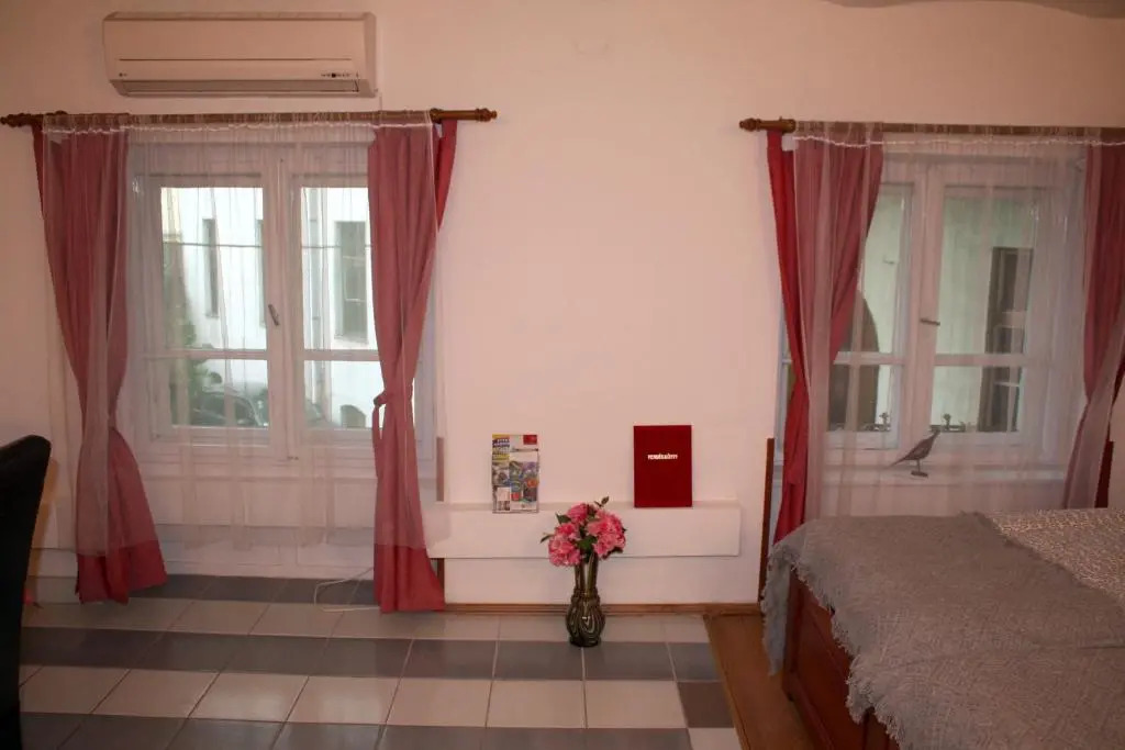 Belváros Anna-kuti Apartman