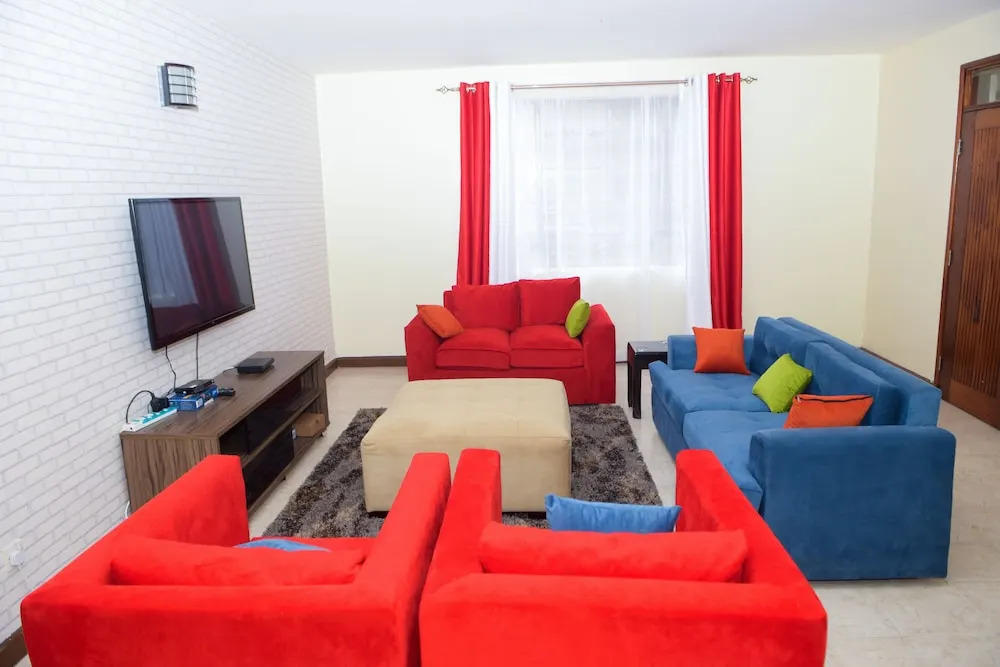 Cozy and Furnished 1 Bedroom Apartment