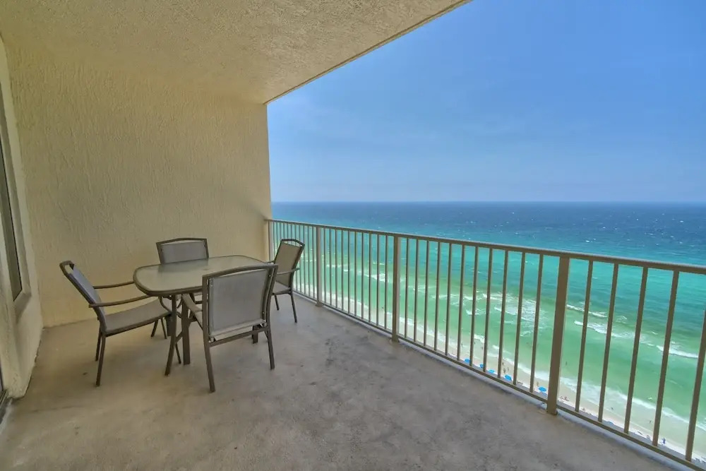 Luxurious Tropical Condo with Breathtaking Gulf View - Unit 2006 by RedAwning