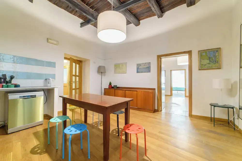 Evaref House