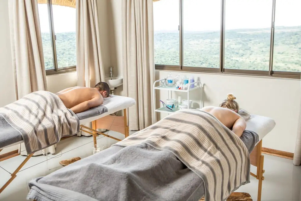 Umzolozolo Private Safari Lodge & Spa