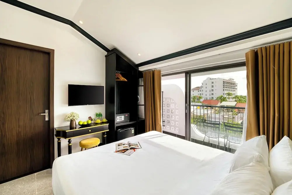 Rokas Hoi An Boutique Hotel