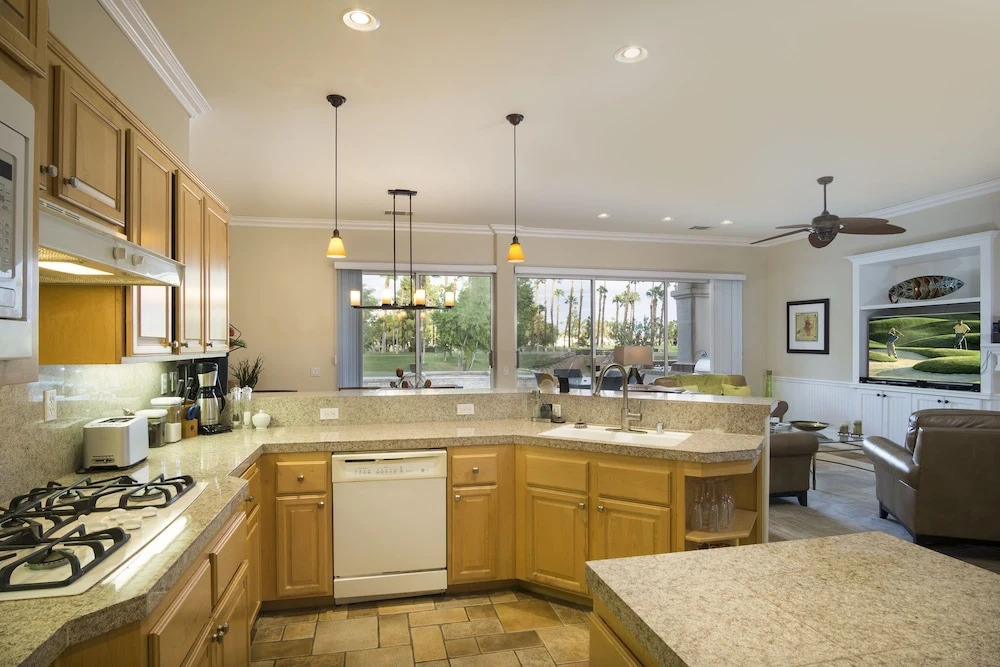 PGA West 3 Bedroom Golf Course House w Beautiful Pool and Spa by RedAw