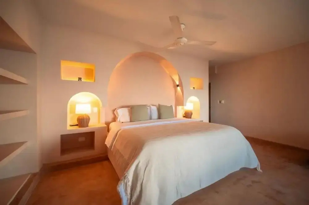 Stunning 6BR Beachfront Villa in Rosario
