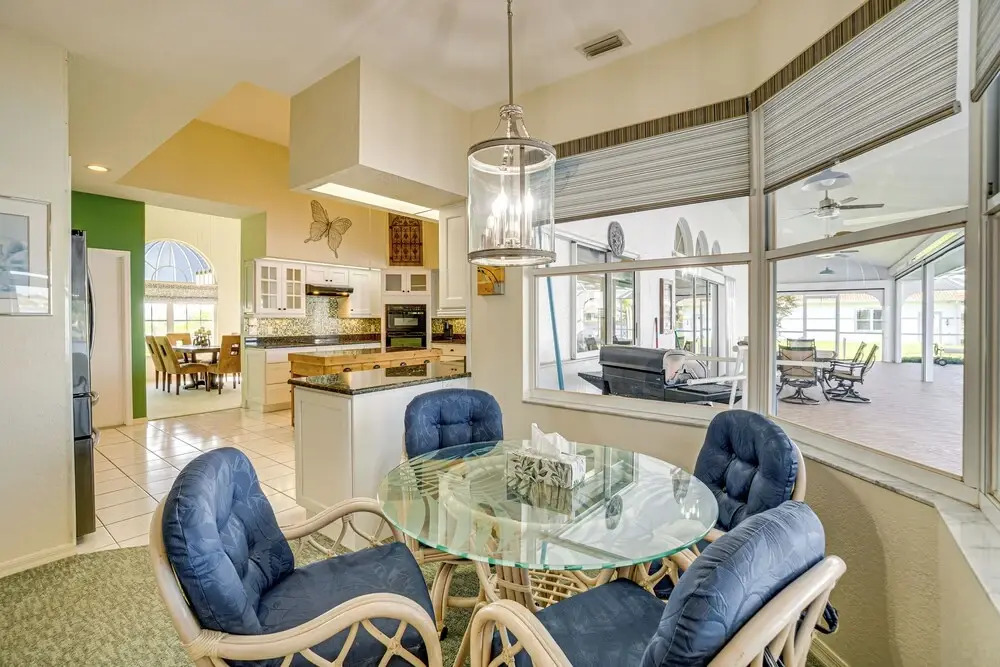 Poolside Bliss & Lake Fun: Florida Getaway!