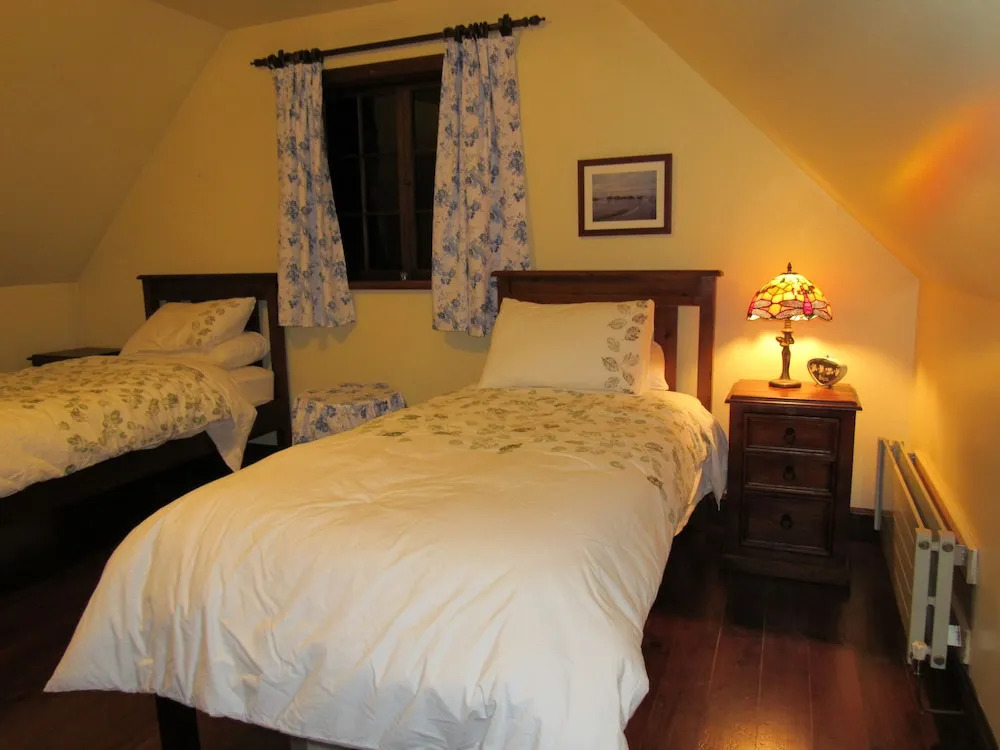 Holland House Bed And Breakfast