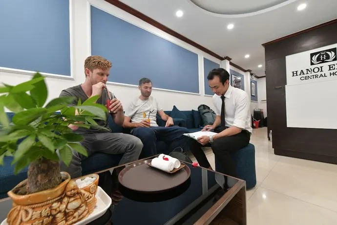 Golden Spring Hotel