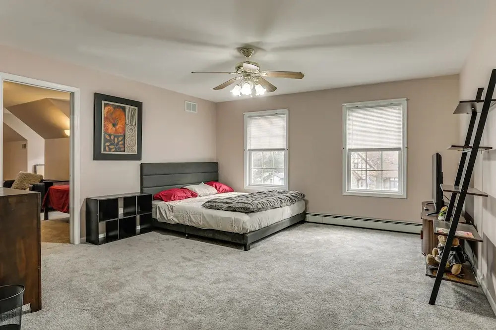 Hike, Ski & Game: Spacious Poconos Home w/ Yard