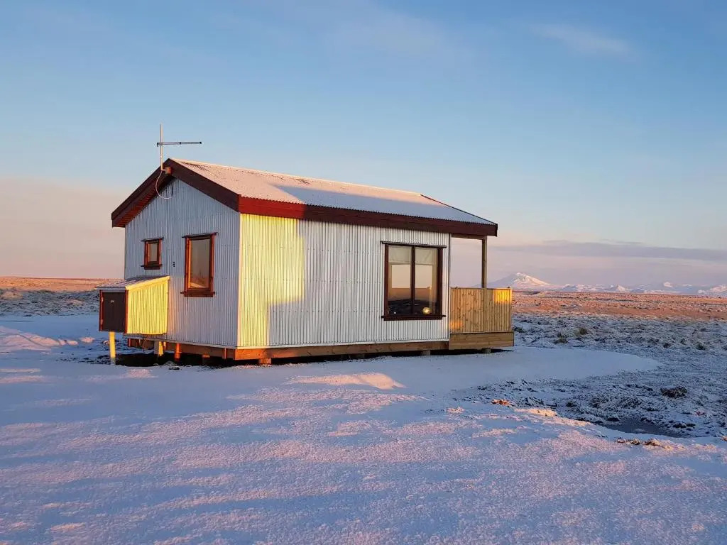 Hekla Cabin 3 Volcano and Glacier View