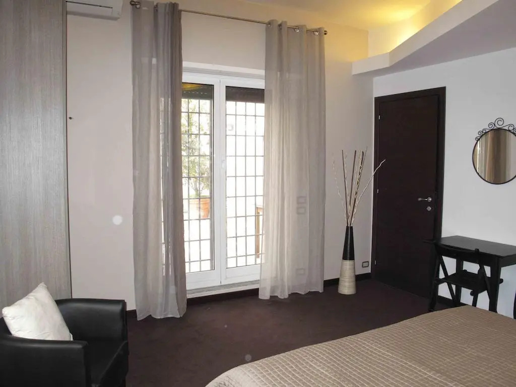 Bedrooms In Rome Guesthouse