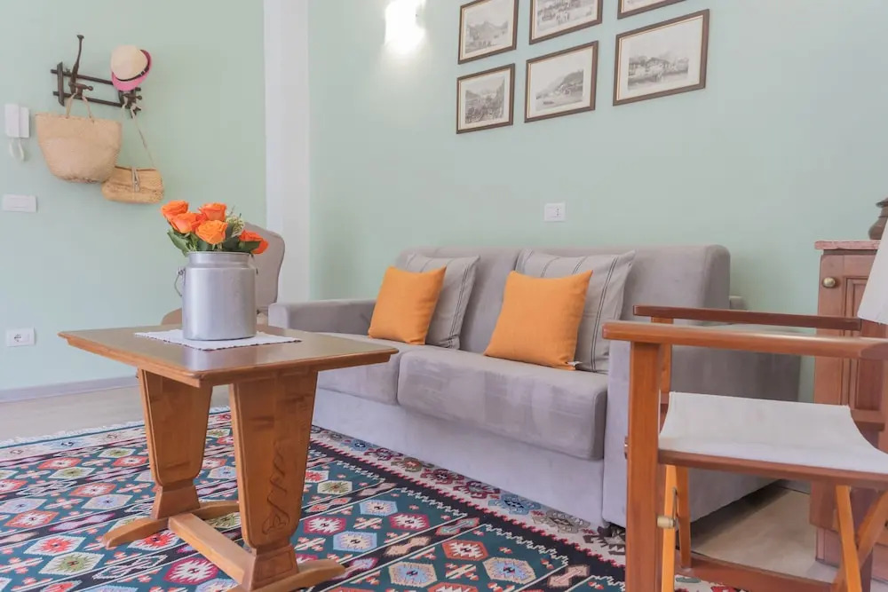La Quiete in Laglio With 2 Bedrooms and 1 Bathrooms