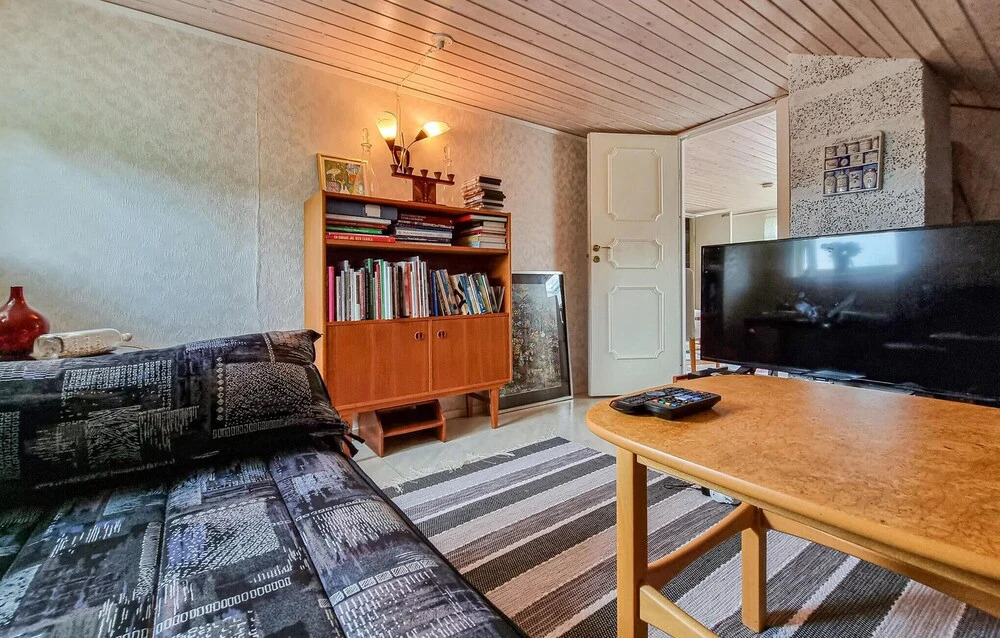 3 Bedroom Lovely Home In Munkedal