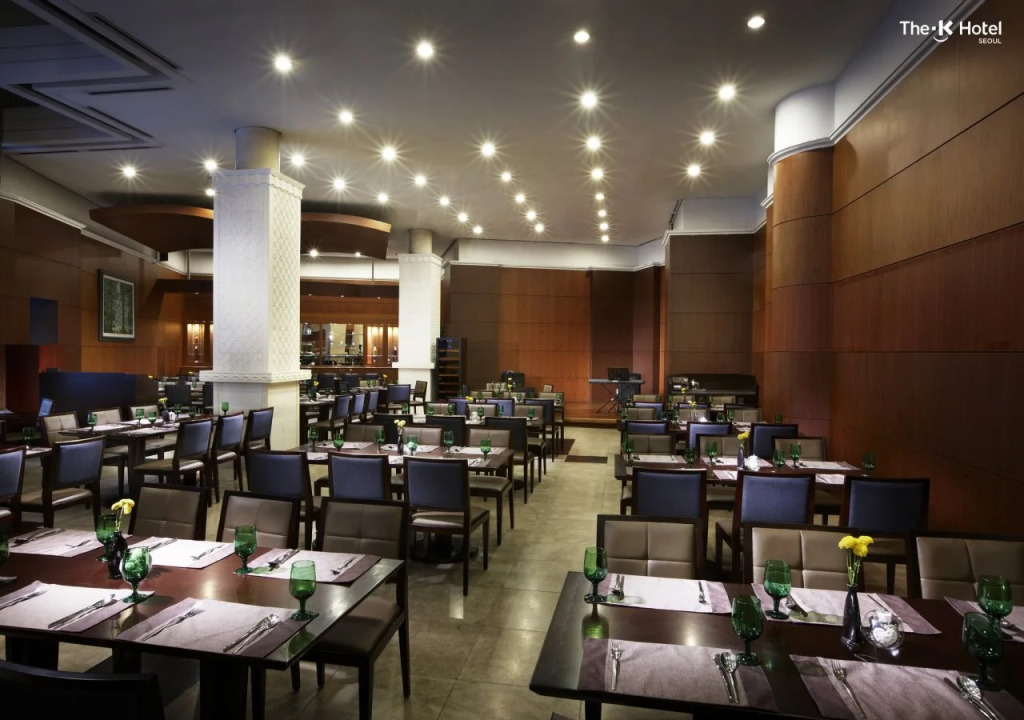 The Temf Hotel (Seoul Kyoyuk Munhwa Hoekwan Hotel)